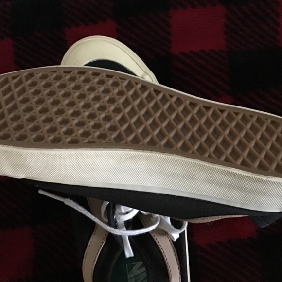 Vans running shoes - Picture 2 of 2